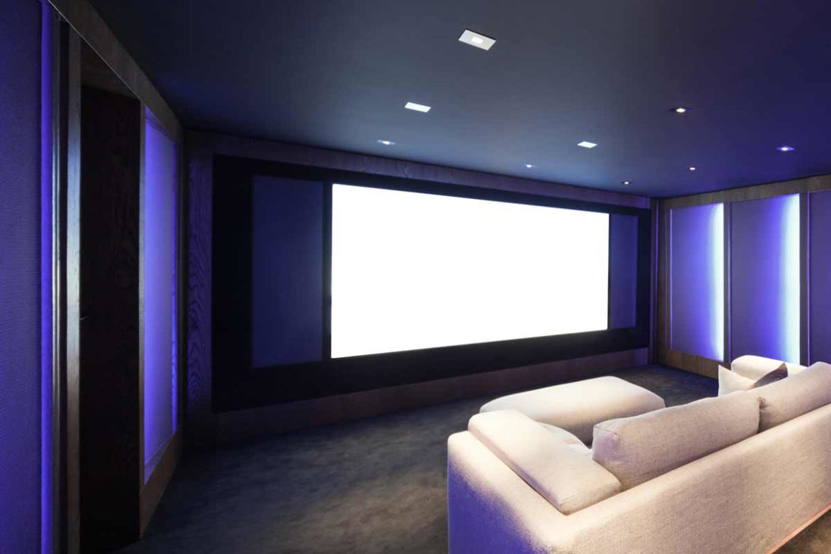 Projector-Screen-at-Home Projector-Screen-at-Home